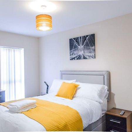Salford Holiday Apartment Manchester Exterior foto