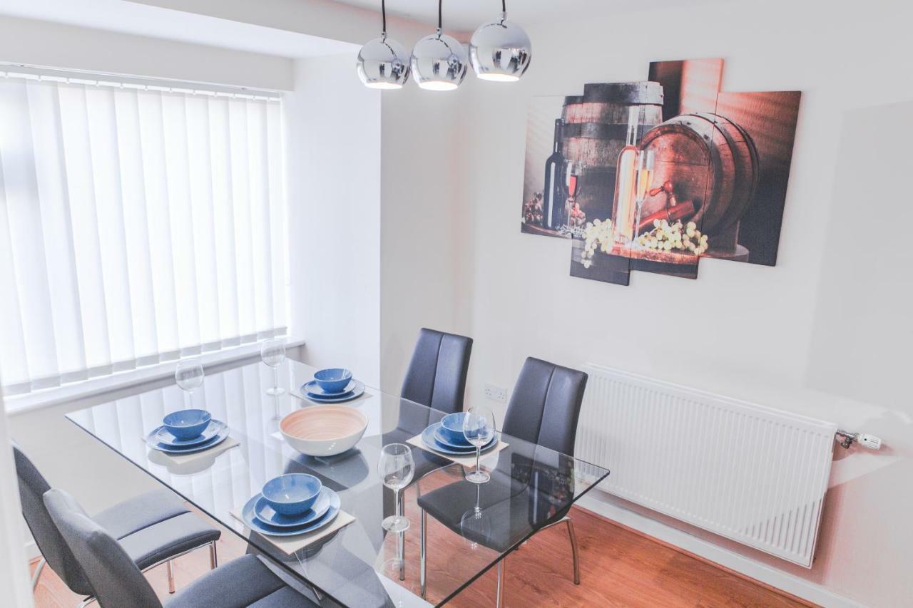Salford Holiday Apartment Manchester Exterior foto