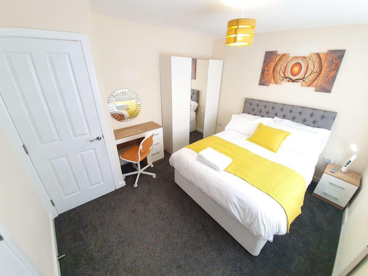 Salford Holiday Apartment Manchester Exterior foto